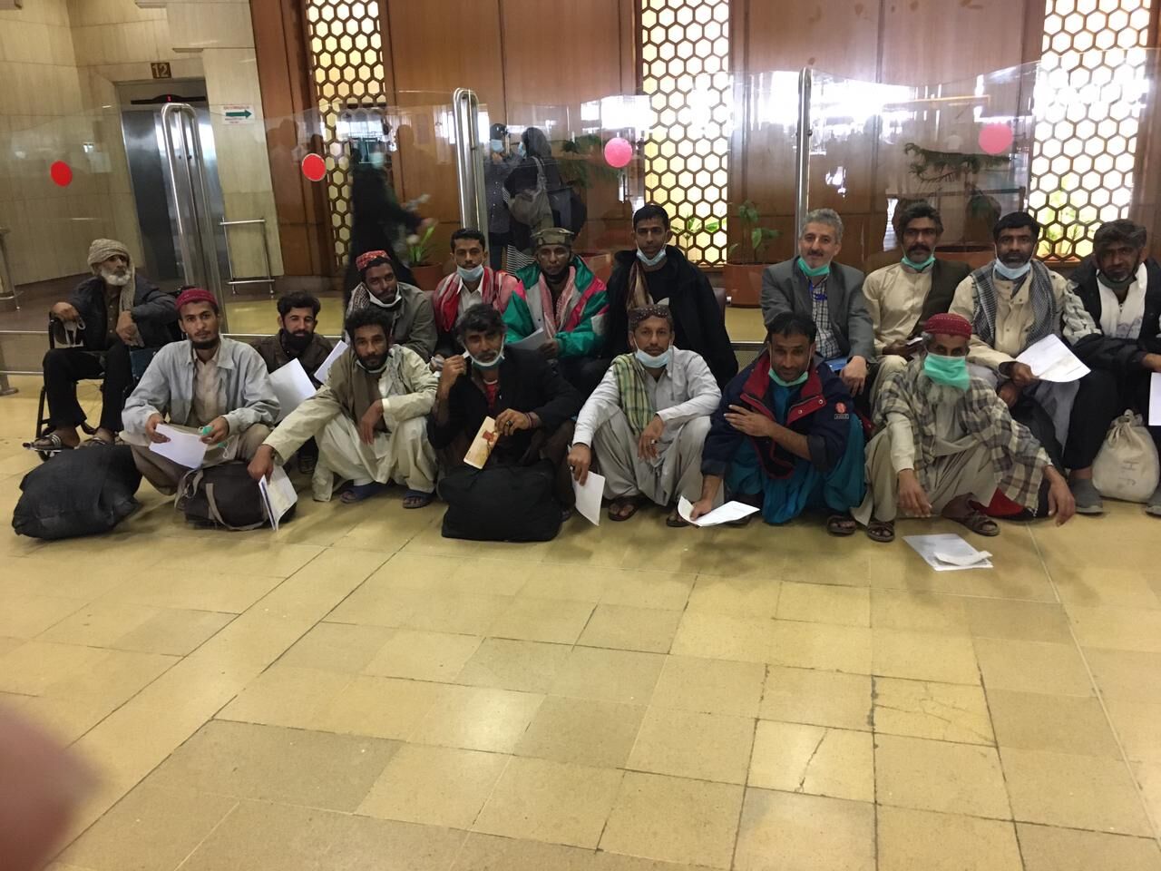 پاکستان ۱۷ ملوان ایرانی را آزاد کرد پاکستان ۱۷ ملوان ایرانی را آزاد کرد