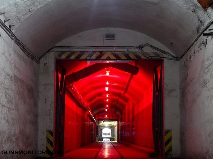 پایگاه زیردریایی مخفی شوروی که موزه شد!(+عکس)