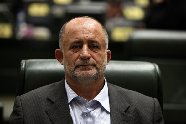 نماینده مجلس: حذف صفرها پاس گل دولت به ثروتمندان است/ بازی با اعداد نمی&zwnj;تواند مشکل تورم را حل کند