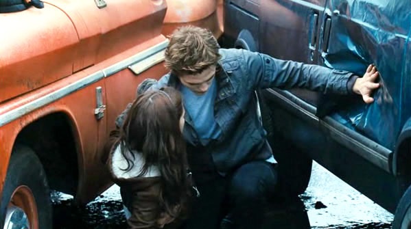 پلیس، هنرپیشه &laquo;گرگ و میش&raquo; و نامزدش را در آپارتمانش مرده یافت