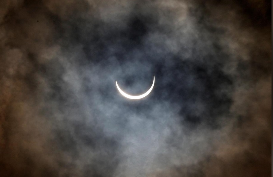 تصاویر آخرین خورشیدگرفتگی قرن در جهان تصاویر آخرین خورشیدگرفتگی قرن در جهان