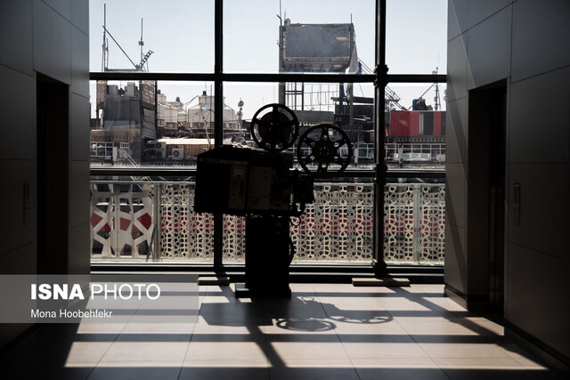 اکران&zwnj; فیلم&zwnj;ها