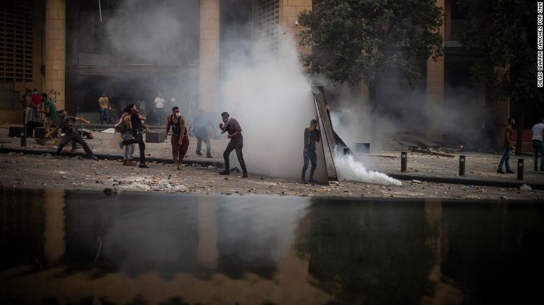 اعتراضات به انفجار بیروت