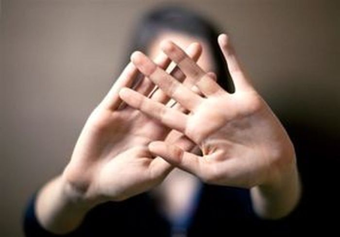 عبور افکار عمومی از &laquo;سرزنش قربانی&raquo;؛ مهم&zwnj;ترین دستاورد ماجرای افشای آزار جنسی دختران