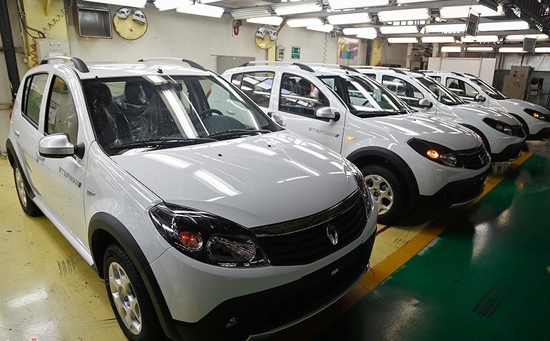 سازمان محیط زیست: شماره گذاری خودروهای رنو بلامانع است