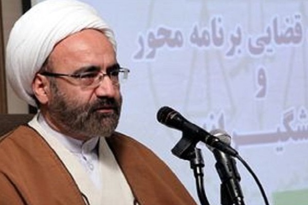 معاون قوه قضاییه: جای تأسف دارد که مردم با واژه &laquo;مسئول&raquo; به یاد دزدی و اختلاس می&zwnj;افتند