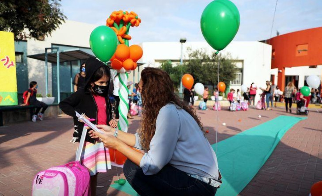 بازگشت دانش اموزان به مدارس