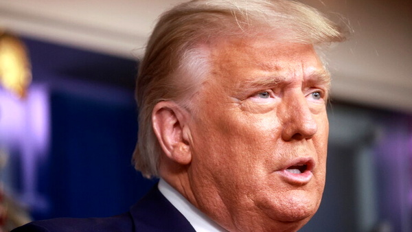 بایدن دچار سانحه شد/ ترامپ برای بایدن آرزوی بهبودی سریع کرد