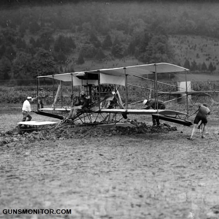 نگاهی به تاریخچه پرنده های آب نشین نظامی/بخش اول(+عکس) نگاهی به تاریخچه پرنده های آب نشین نظامی/بخش اول(+عکس)