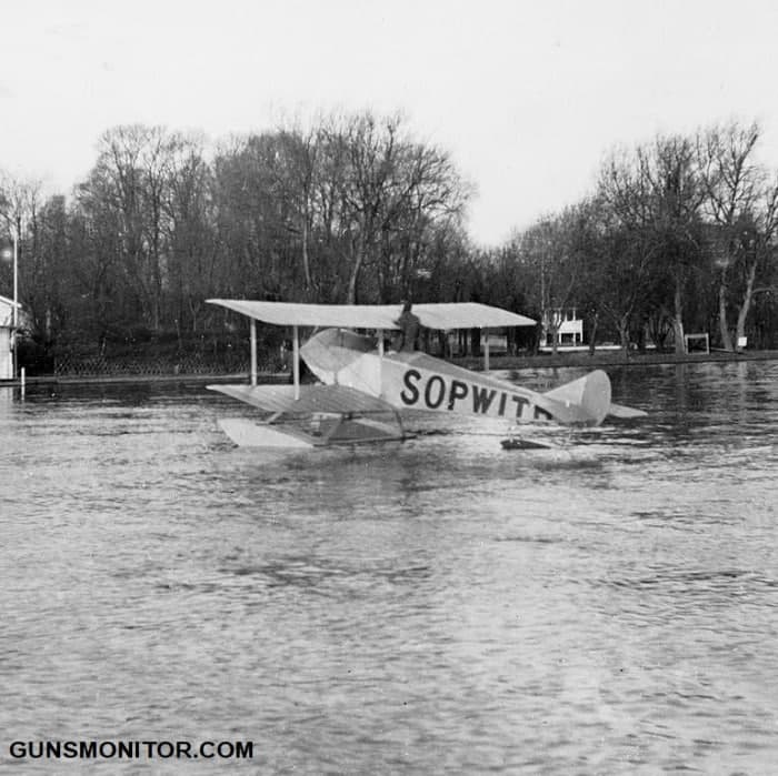 نگاهی به تاریخچه پرنده های آب نشین نظامی/بخش اول(+عکس) نگاهی به تاریخچه پرنده های آب نشین نظامی/بخش اول(+عکس)