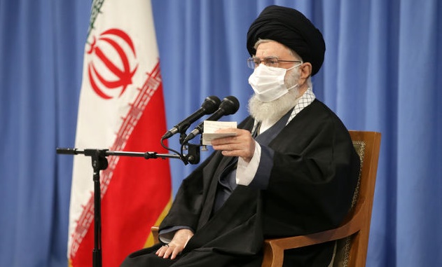 مقام معظم رهبری: در رفع تحریم&zwnj;ها یک ساعت هم نباید تاخیر کنیم