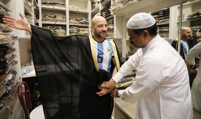 تبلیغ جهانی مسی برای عبای عربی