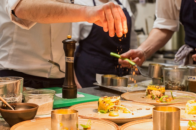 از هنر آشپزی از هنر آشپزی در سینما و تلویزیون تا ديپلماسی خوراكی