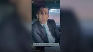 عذرخواهی نخست وزیر بریتانیا به خاطر نبستن کمربند