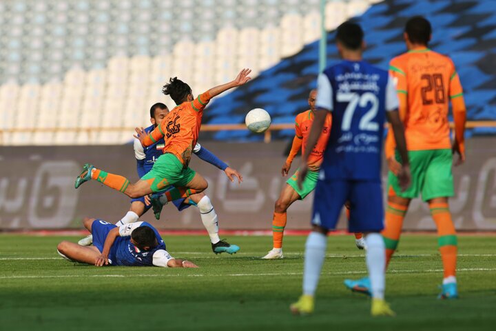 پایان نبرد جنجالی در آزادی؛ استقلال به‌رغم توقف مقابل مس، صدرنشین شد