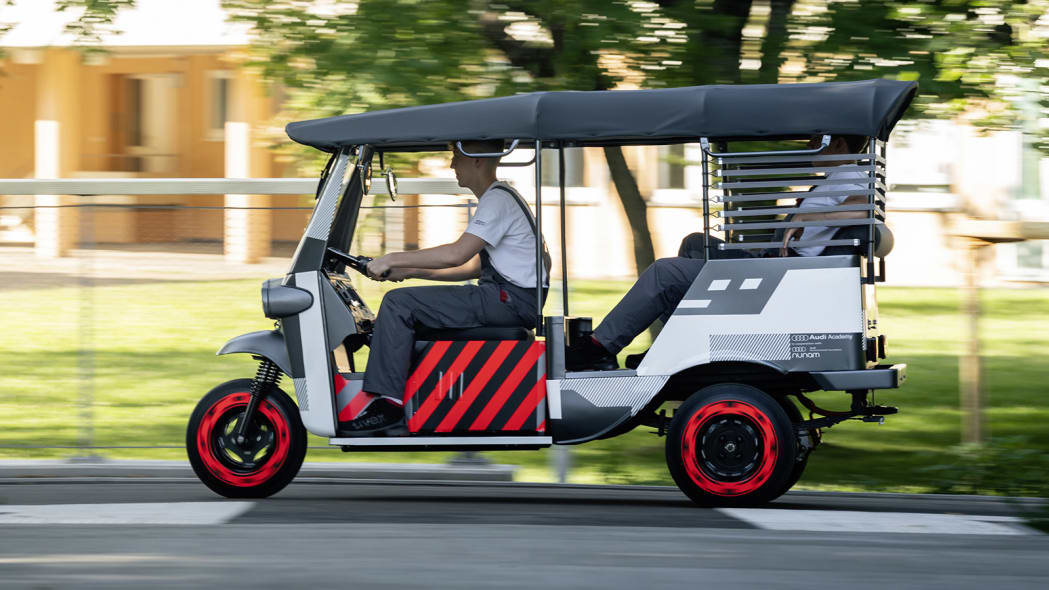 وقتی آئودی برای هندی&zwnj;ها سه چرخه می سازد!