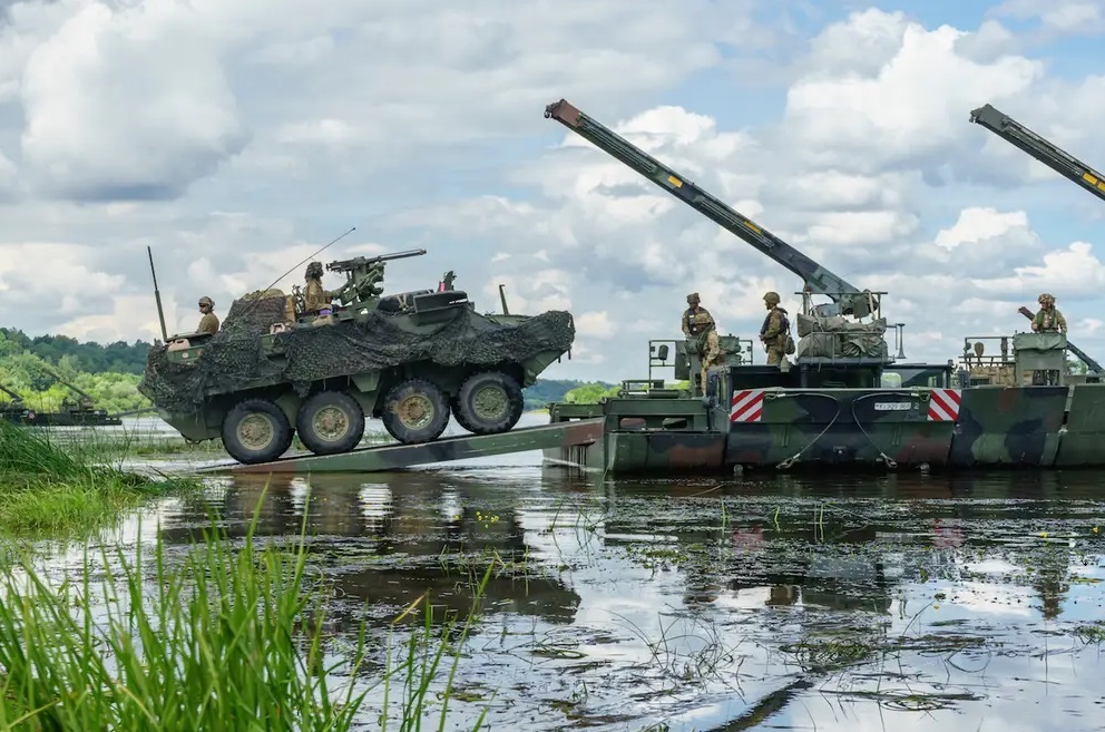 ناتو ؛ از تقابل با شرق تا پیشروی به سوی آن