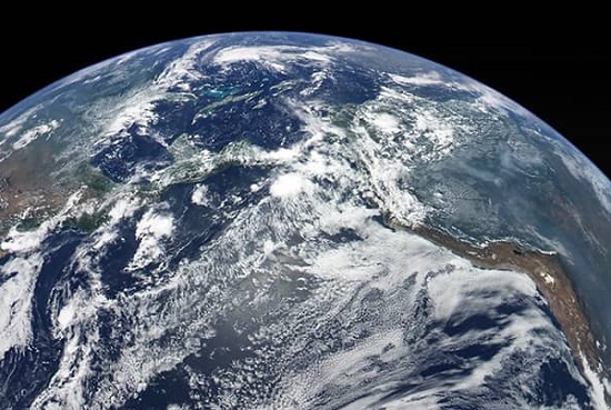 تصاویر عجیب که نشان می&zwnj;دهد جهان چقدر بزرگ است (+عکس)