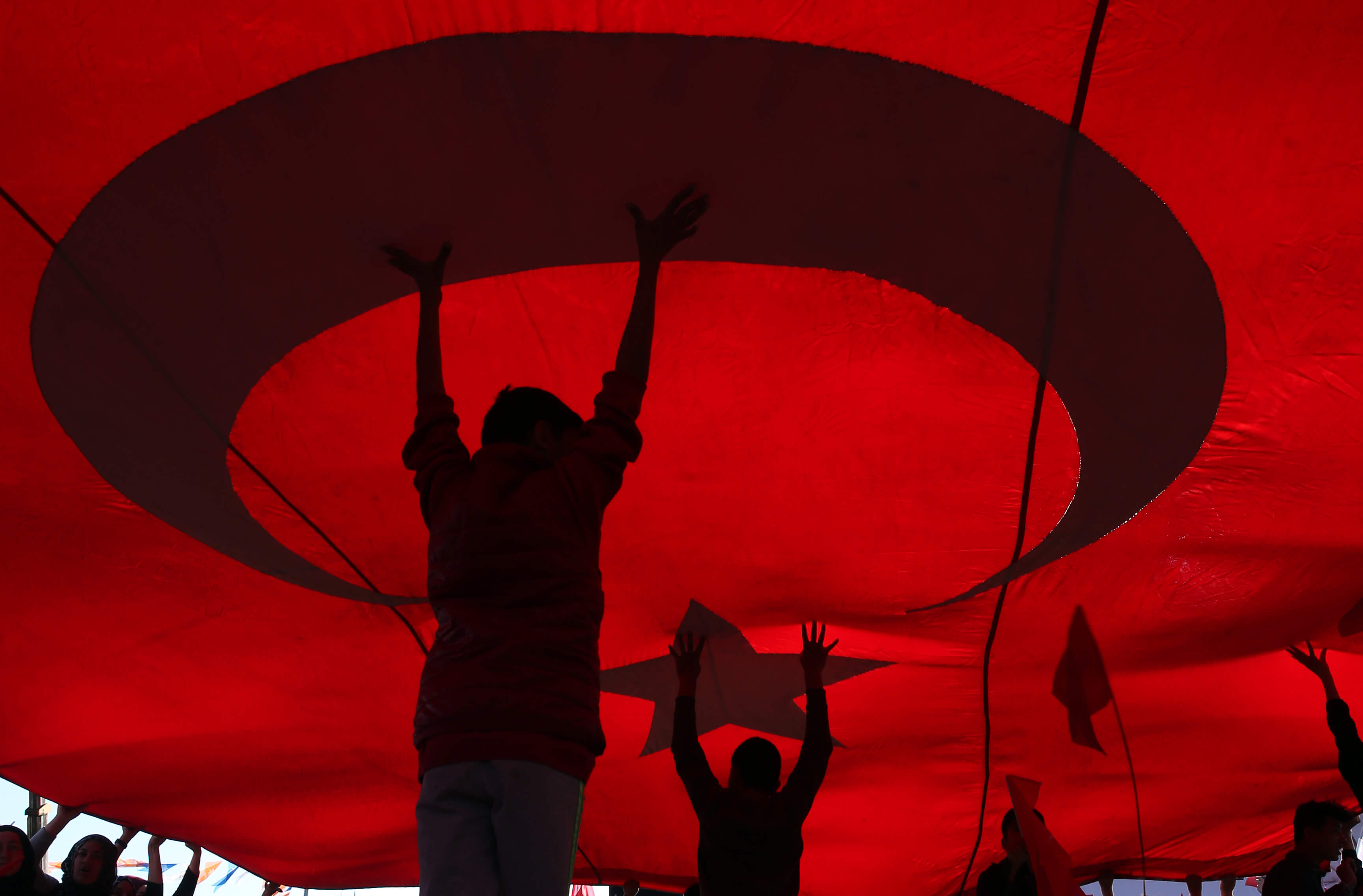 ترکیه گیج از تیر داغ به کدام سو می رود؟