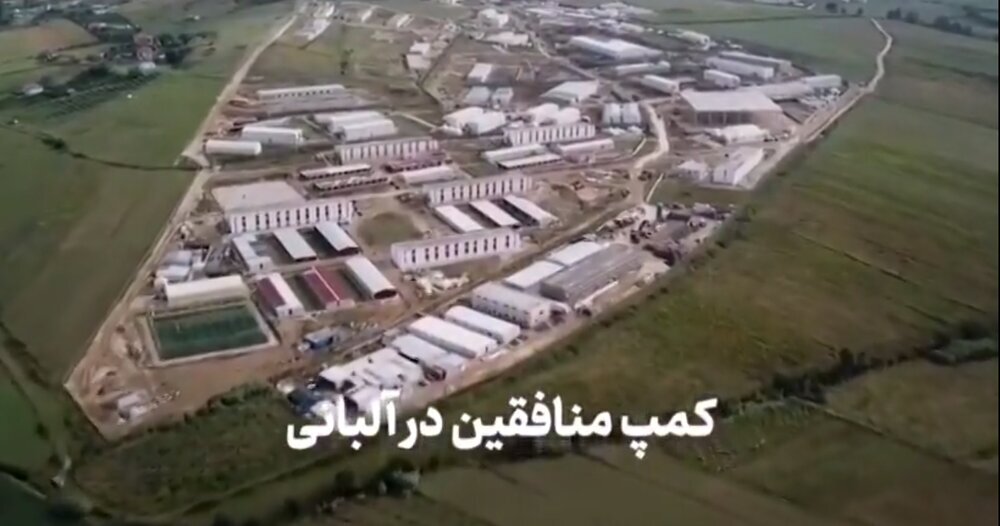 فارس: مقر منافقین را در آلبانی با موشک&zwnj;های بالستیک بزنیم