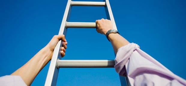 اگر حزبی نبود گورباچف چگونه از نردبان سیاست بالا می‌رفت؟