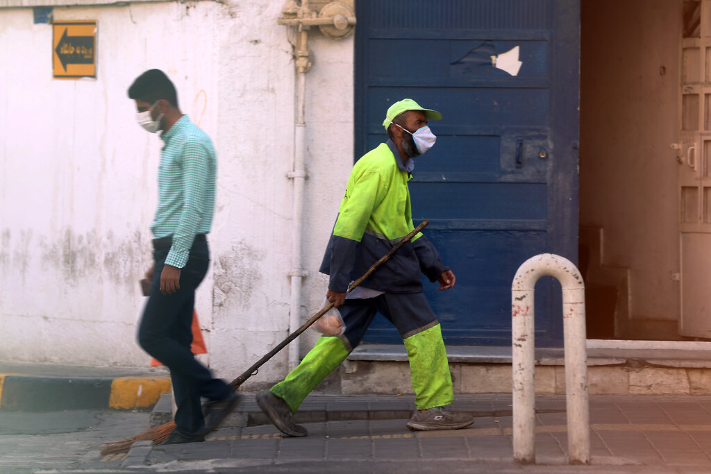 هراس‌های شبانه پاکبان‌های شهر، از سرقت تا حمله اراذل و اوباش و معتادان/ سه پاکبان در یکسال جان خود را از دست دادند