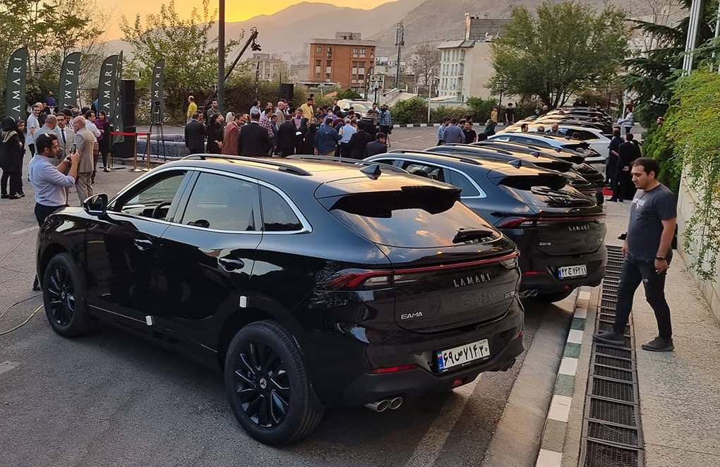 تحویل اولین سری خودروهای لاماری ایما به مشتریان / افزایش تولید در دستور کار قرار گرفت