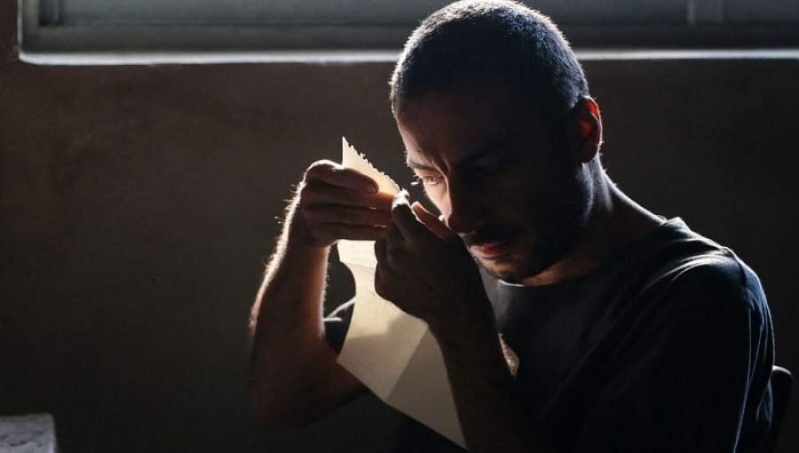 آغاز جشنواره ونیز از امروز ؛ مشخصات و خلاصهی داستان 4 فیلم ایرانی حاضر در ونیز شب دیوار داخلی