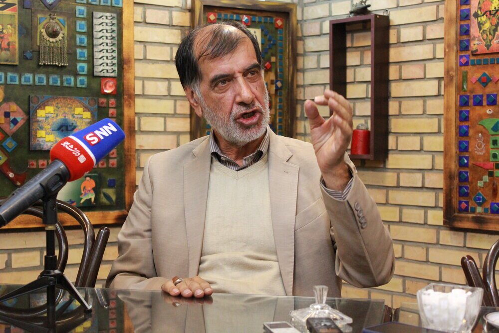 محمدرضا باهنر: در جنگ رسانه ای اخیر شکست خوردیم/مسایل فرهنگی صاحب ندارد/ جنس گشت ارشاد عوض می شود/وزیر اقتصاد چیزی و وزیر کار چیز دیگری می‌گوید