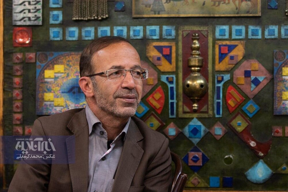 تهیه کننده سینما: نباید پای سینما به سیاست باز می‌شد / قانون‌های عجیب یکی پس از دیگری