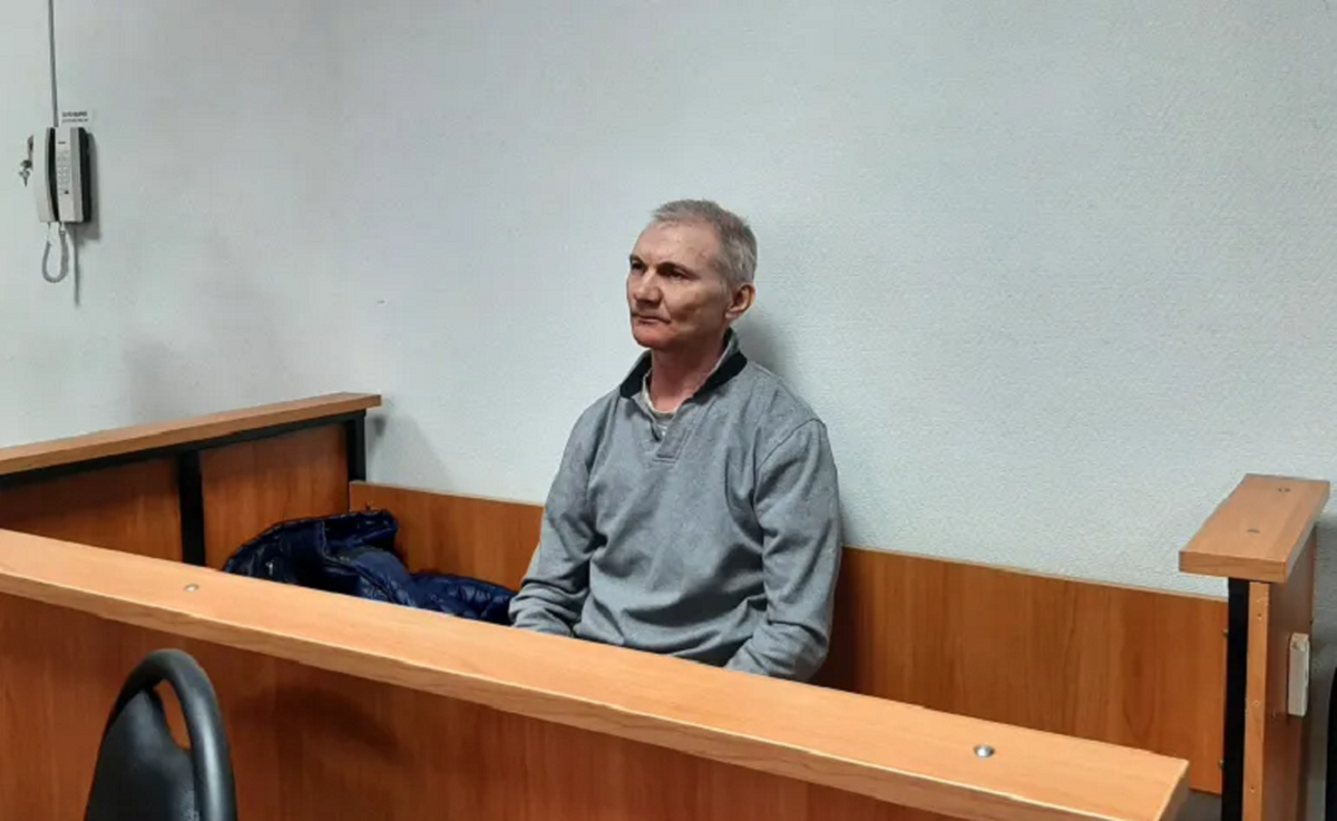 دردسر نقاشی مخالفت با جنگ کودک روس برای پدر 