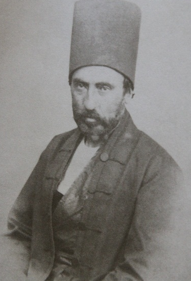 مصدق در پاریس عاشق شد