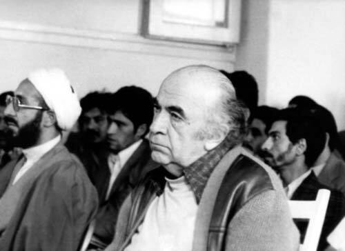 کیفرخواست هویدا