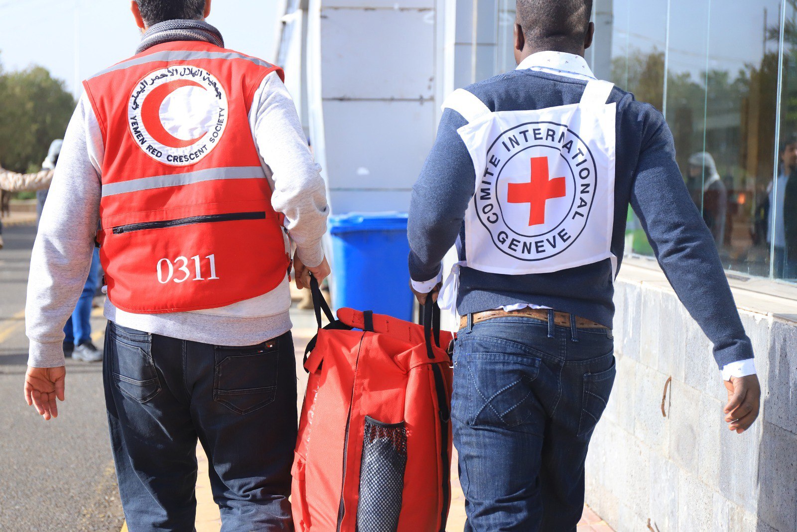 آزادی اسرای جنگ یمناشک شوق