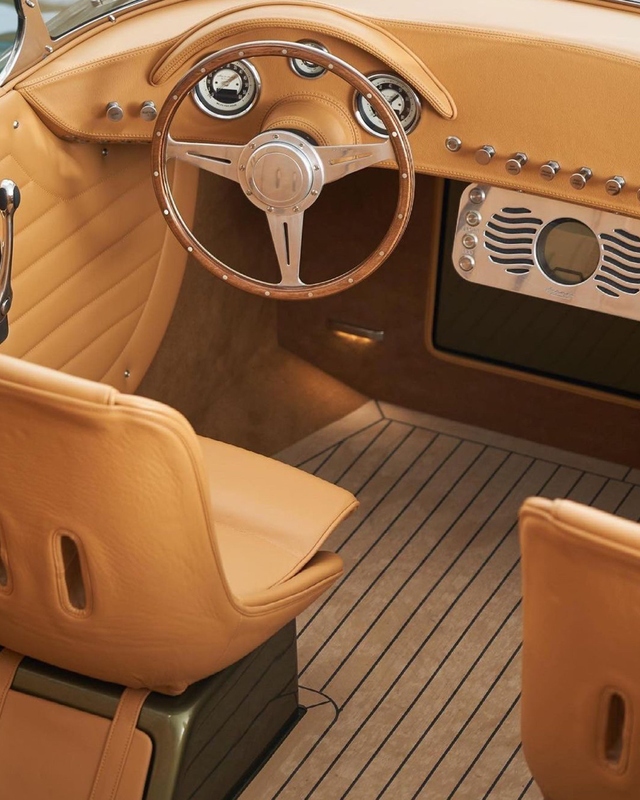 هرمس اسپیدستر؛ قایقی که با الهام پورشه 356 شکل گرفته است هرمس اسپیدستر؛ قایقی که با الهام پورشه 356 شکل گرفته است