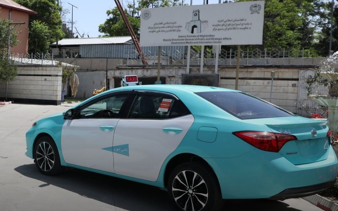 تغییر رنگ تاکسی های افغانستان (+عکس)