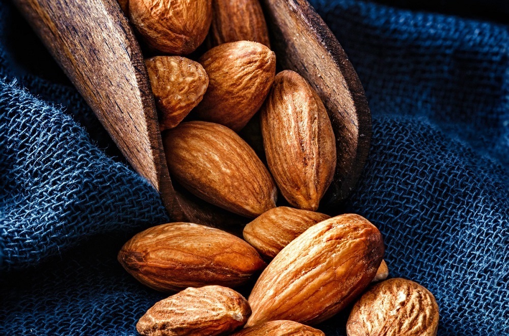 از مصرف بادام پیش از غذا تا بهبود سطح قند خون