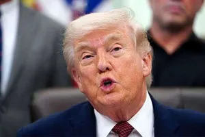 ادعای ترامپ: دستور شلیک به قایق‌های مین‌گذار ایرانی را دادم