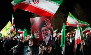 میدان تجریش تهران در شب چهلم و دوم