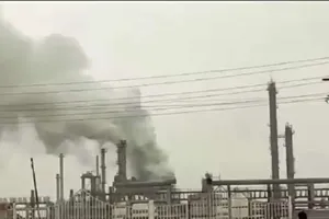 شهادت 4 تن از کارگران پالایشگاه شهر ری در پی حمله هوایی