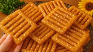 طرز تهیه شیرینی ترد و خوشمزه با کمترین مواد در ۸ دقیقه