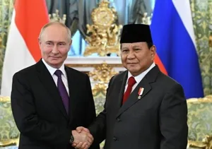 دیدار پوتین با رئیس‌جمهور اندونزی