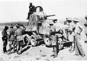 مانور نظامی نیروهای انگلیسی در خاک ایران؛ سال 1320(عکس)