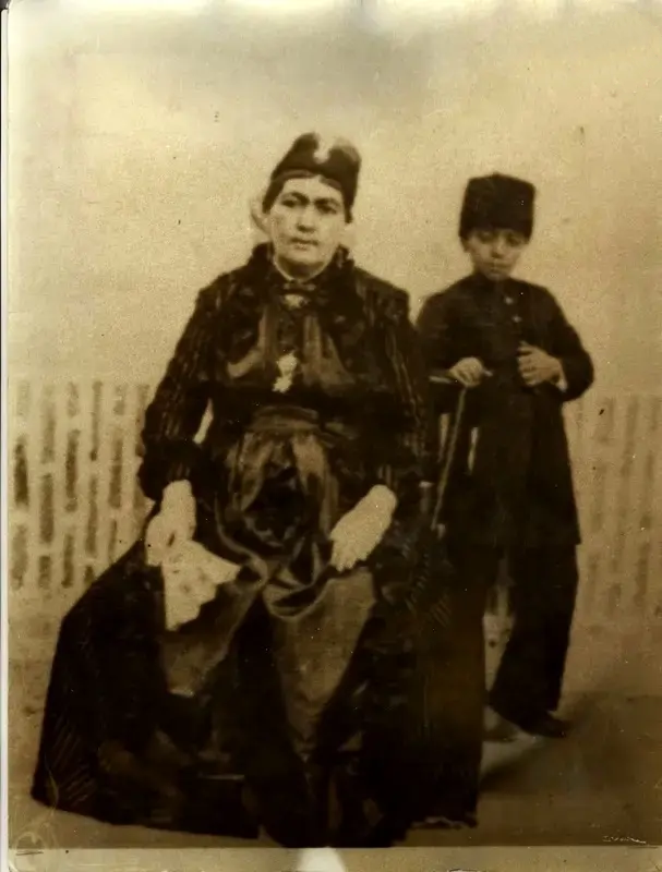 انیس‌ الدوله