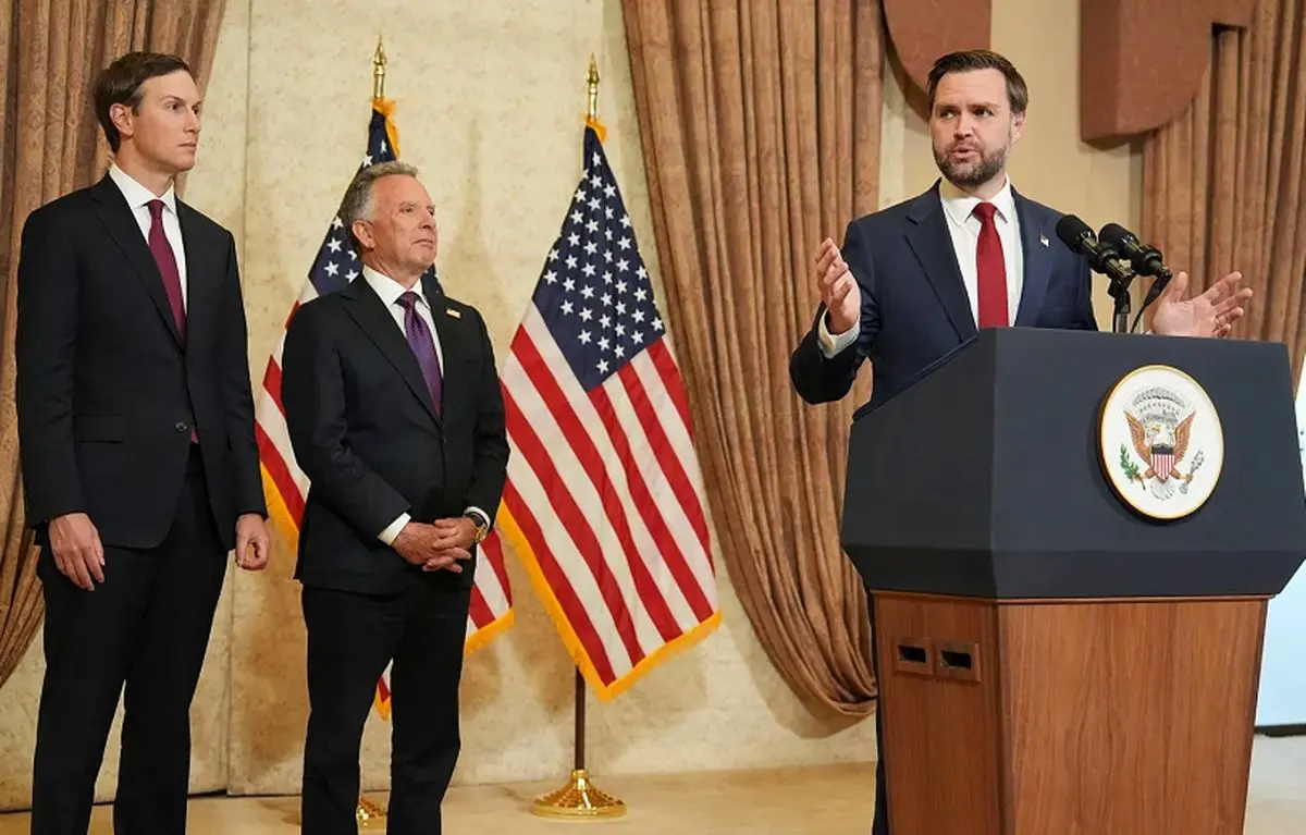 کنفرانس خبری جی‌دی ونس