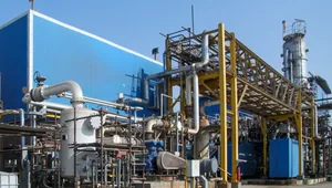 مهار کامل حریق در پتروشیمی‌های ماهشهر پس از تهاجم دشمن