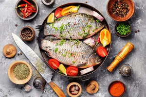مزه دار کردن ماهی به روشی خاص