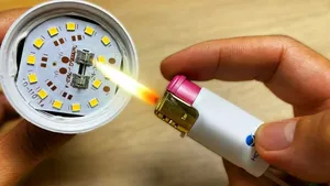 با یک فندک به همین راحتی لامپ LED سوخته را تعمیر کنید!