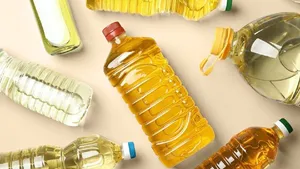 روغن نباتی در بطری‌های مات یا شفاف؟/ آیا بدنه بطری در روغن حل می‌شود؟/ خطرات شبه فلزی به نام  «انتیموان»