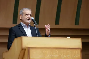 پاسخ رئیس‌جمهور به نمایندگان مجلس درباره حقوق کارمندان (فیلم)